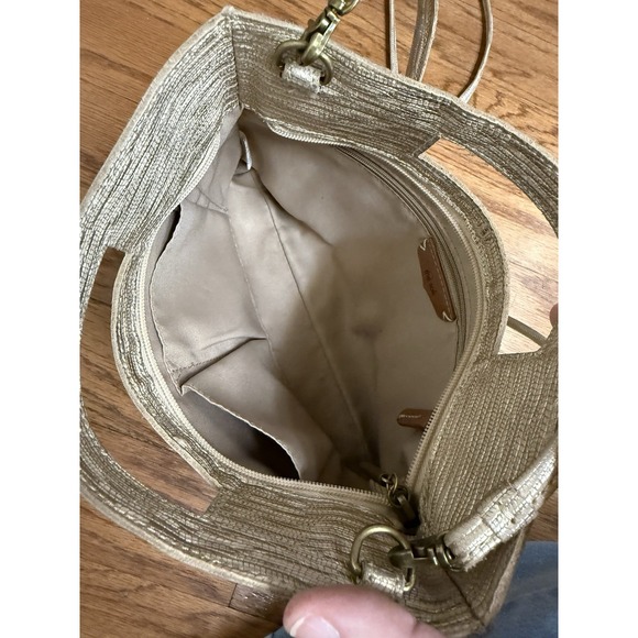 THE SAK Linden Leather Crossbody Clutch Handbag Gold Metallic Removable Strap - Picture 7 of 14